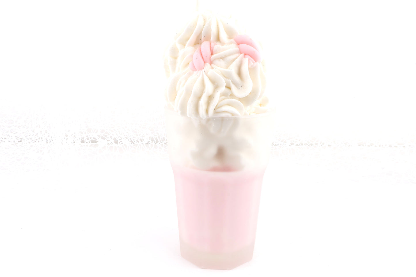 Erdbeere Milchshake-Dessertkerze - im Glas, aus 100% Bio-Sojawachs, vegan, 195/95 mm, 759g