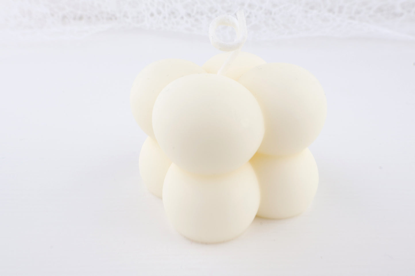 Bubble Kerze zeitlos schön - in zwei Größen aus, 100% Bio-Sojawachs, vegan, 35/40 & 60/65 mm